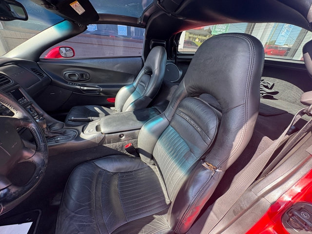 Used 2003 Chevrolet Corvette Coupe w/ Preferred Equipment Group RWD image 12