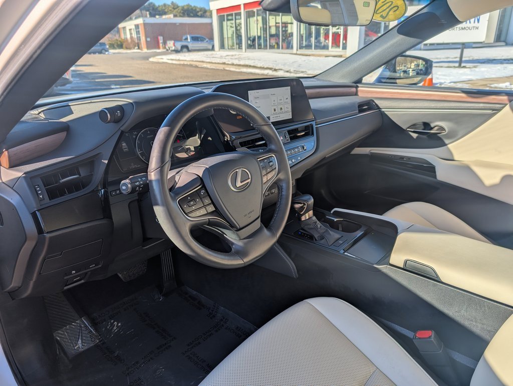 Used 2023 Lexus ES 350 w/ Premium Package image 17