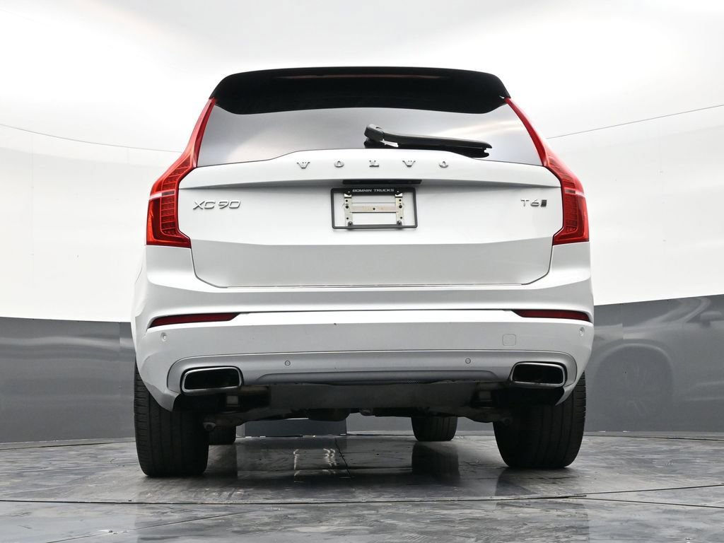 Used 2020 Volvo XC90 T6 Momentum w/ Protection Package Premier image 24
