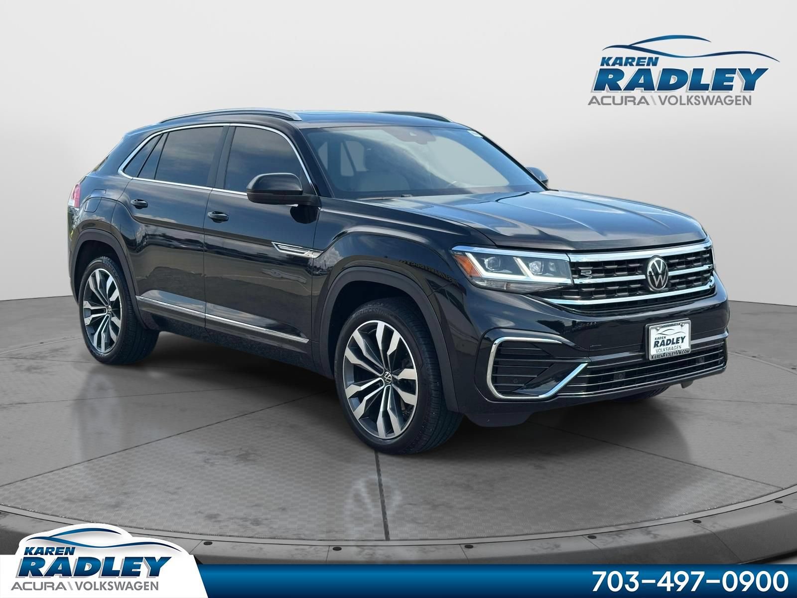 Used 2020 Volkswagen Atlas Cross Sport SEL R-Line AWD/4WD image 1