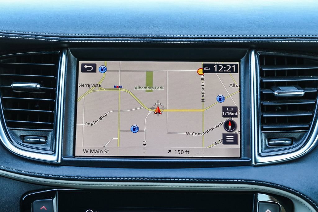 Used 2023 INFINITI QX55 Essential image 16