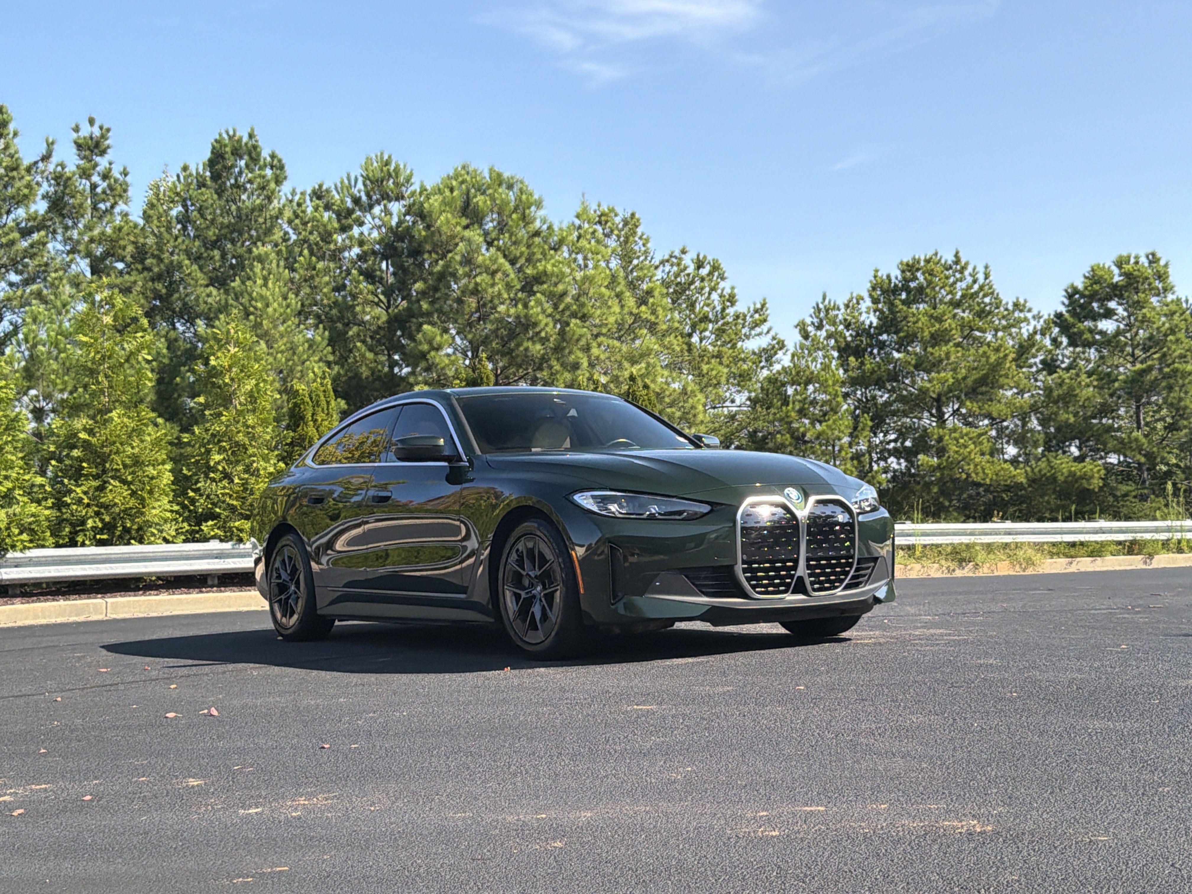 Used 2023 BMW i4 eDrive40 w/ Premium Package RWD image 37