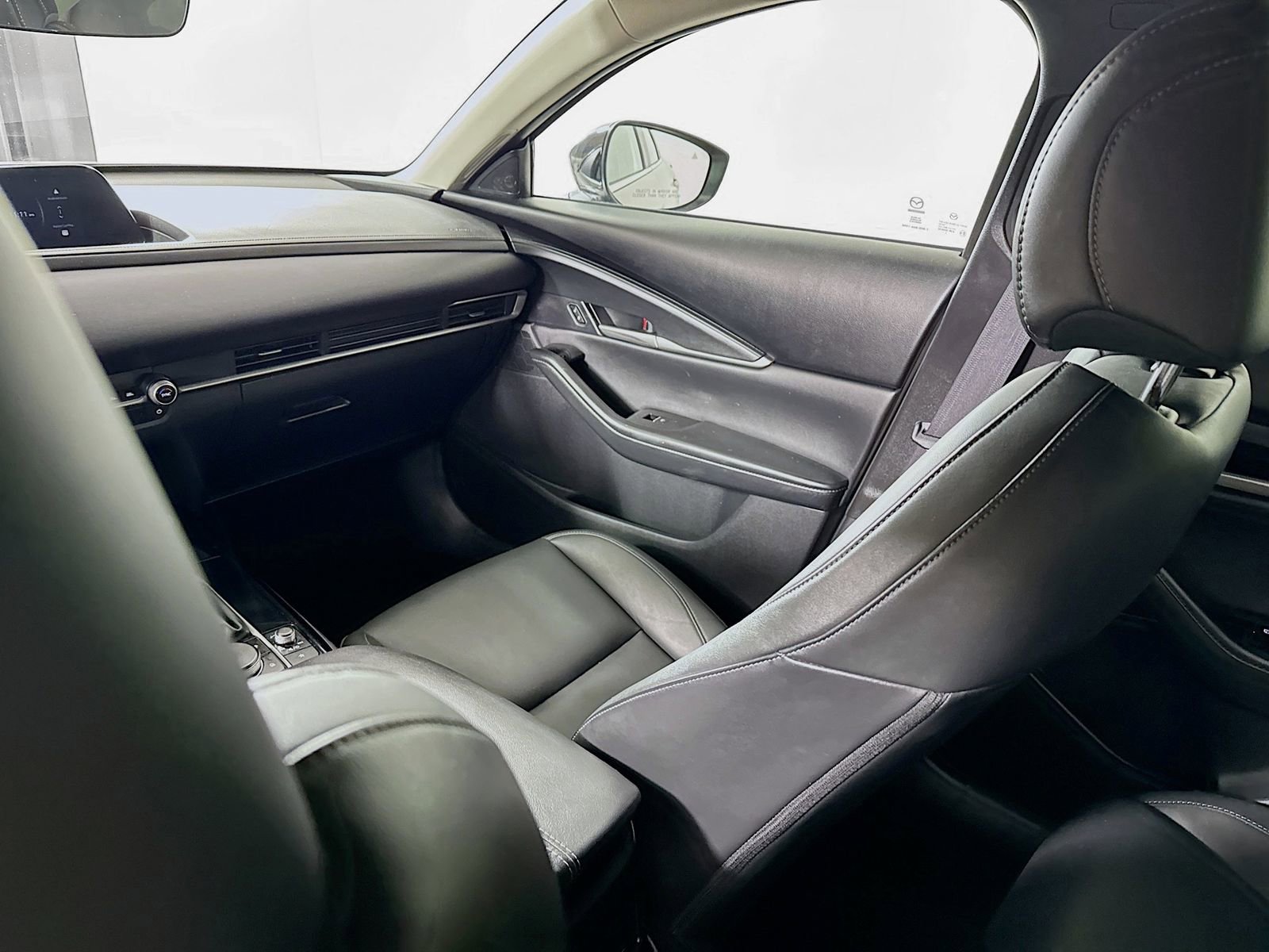 Used 2024 MAZDA CX-30 AWD 2.5 S w/ Select Sport Pkg image 19