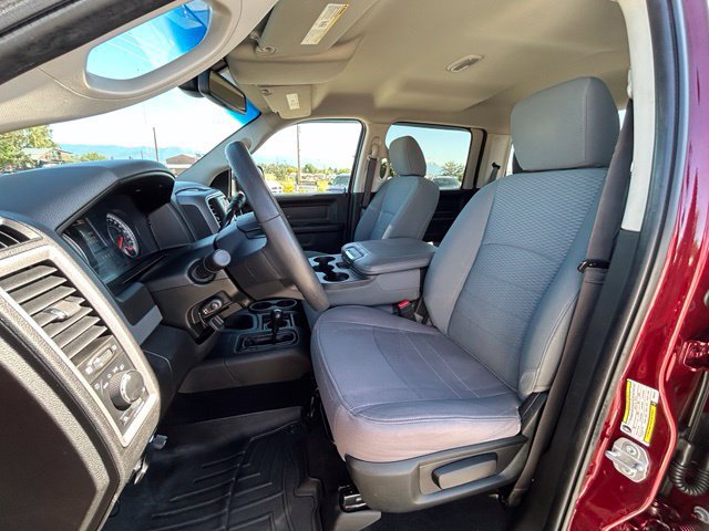 Used 2018 RAM 3500 Tradesman w/ Chrome Appearance Group AWD/4WD image 25