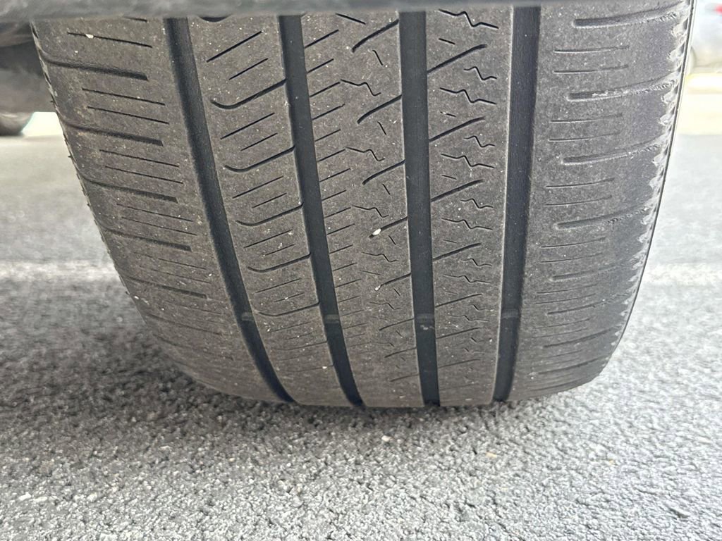 Used 2018 Nissan Pathfinder Platinum AWD/4WD image 14