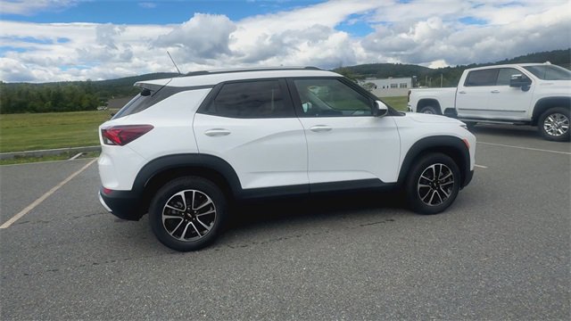 New 2026 Chevrolet TrailBlazer LT image 9