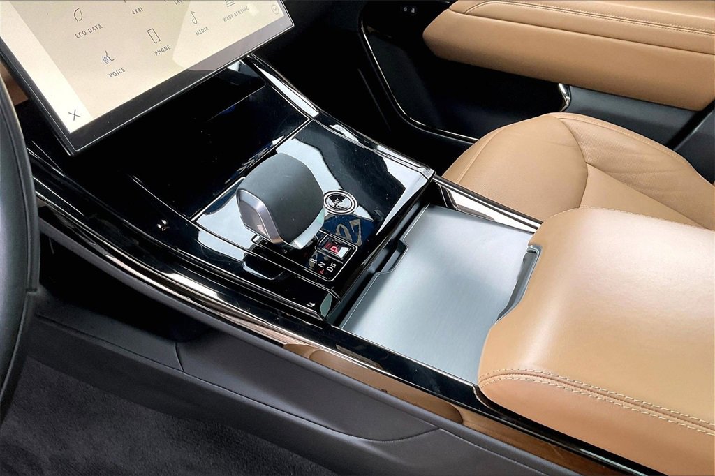 Used 2024 Land Rover Range Rover Sport SE image 18