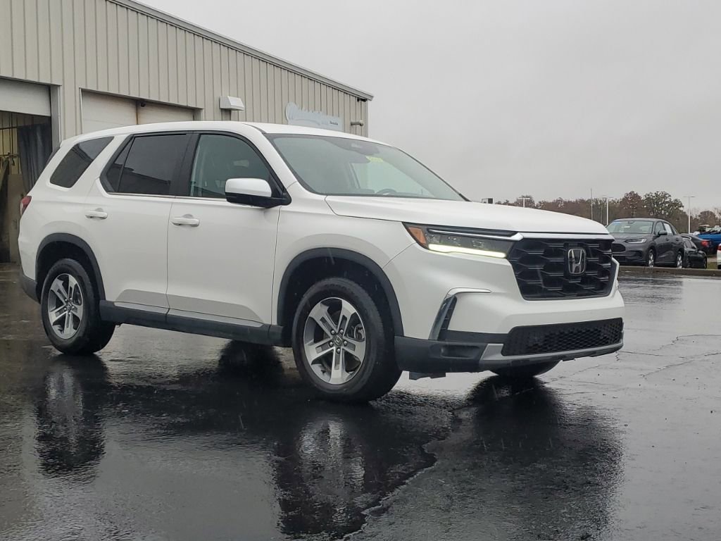 Used 2025 Honda Pilot EX-L