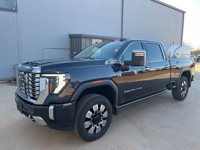 Used 2024 GMC Sierra 2500 Denali w/ Technology Package image 1