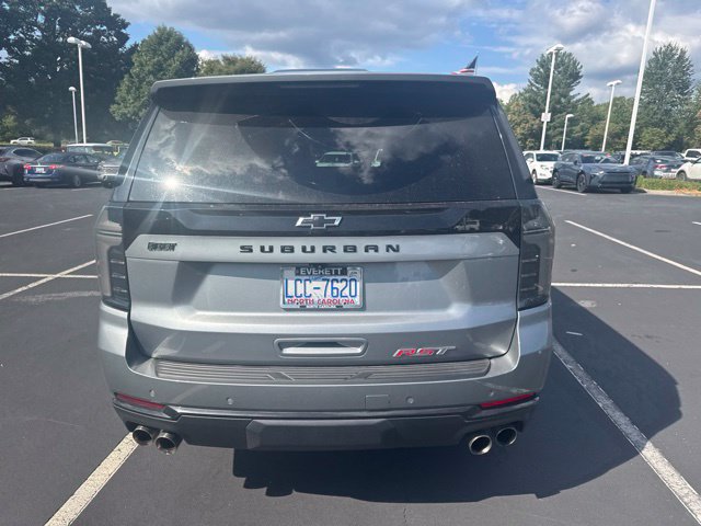 Used 2025 Chevrolet Suburban RST w/ RST Capability Package AWD/4WD image 5