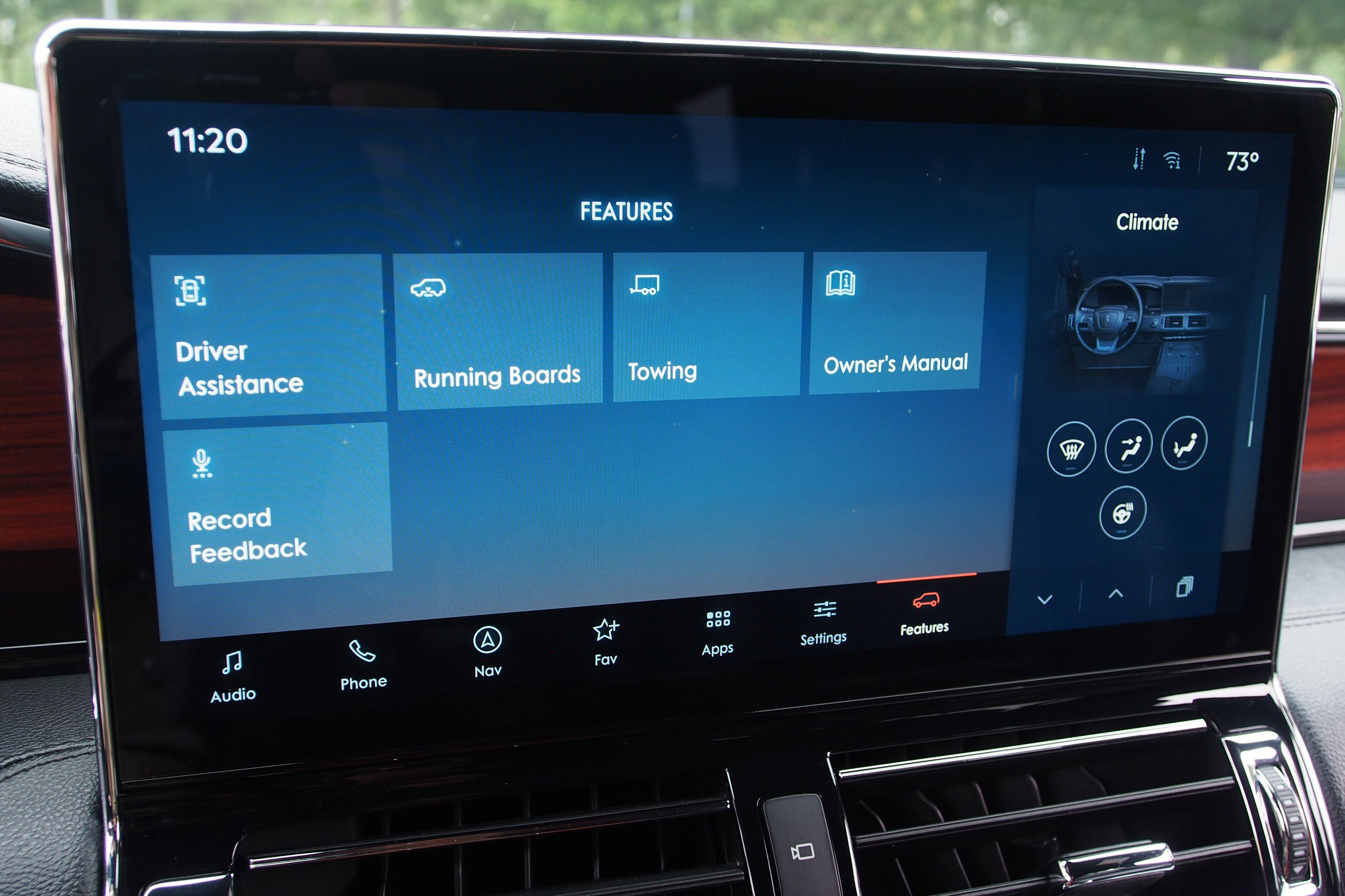 Used 2024 Lincoln Navigator Premiere image 34