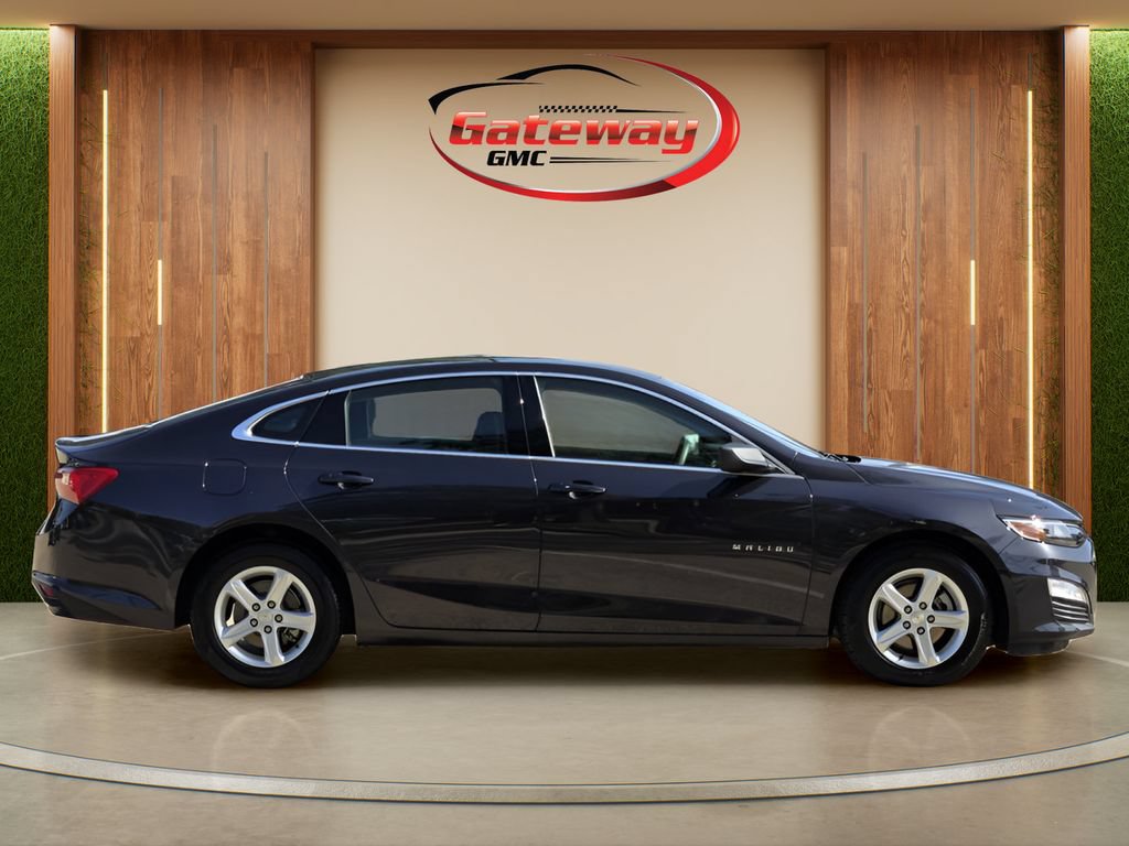 Used 2023 Chevrolet Malibu LS FWD image 4