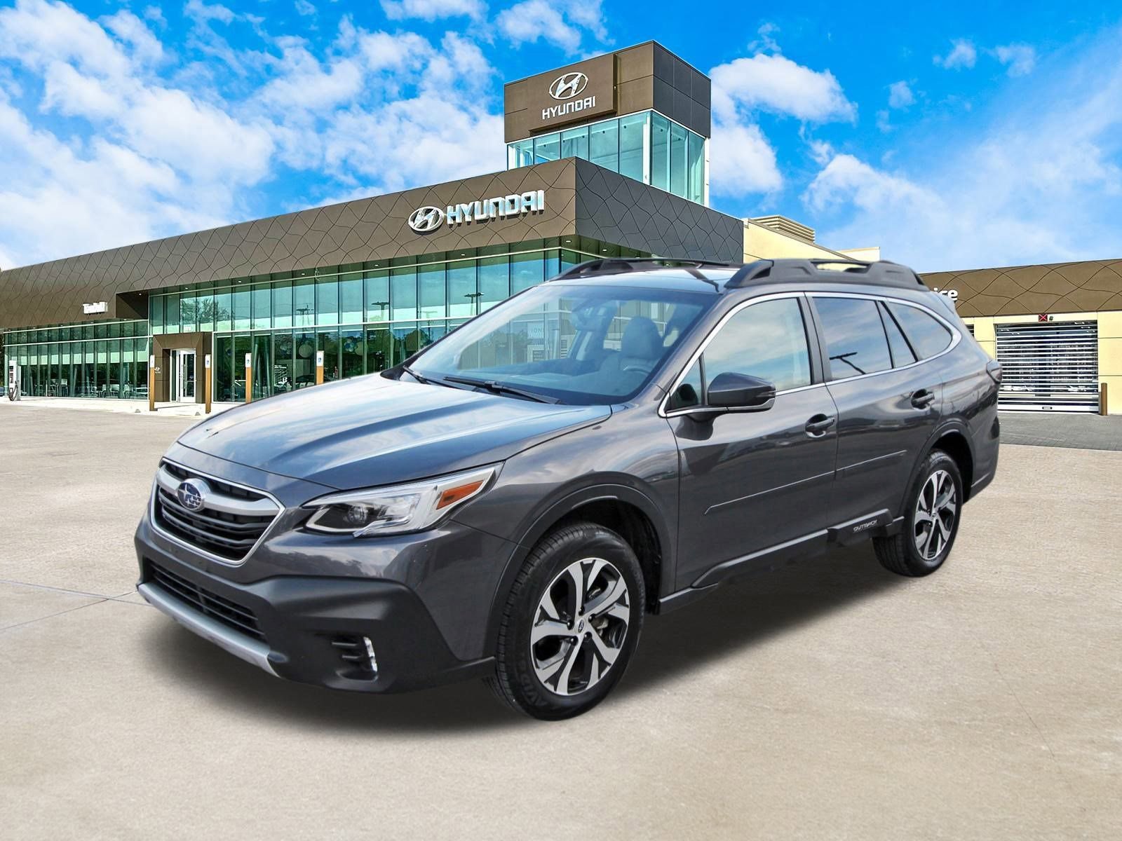 Used 2022 Subaru Outback Limited image 10