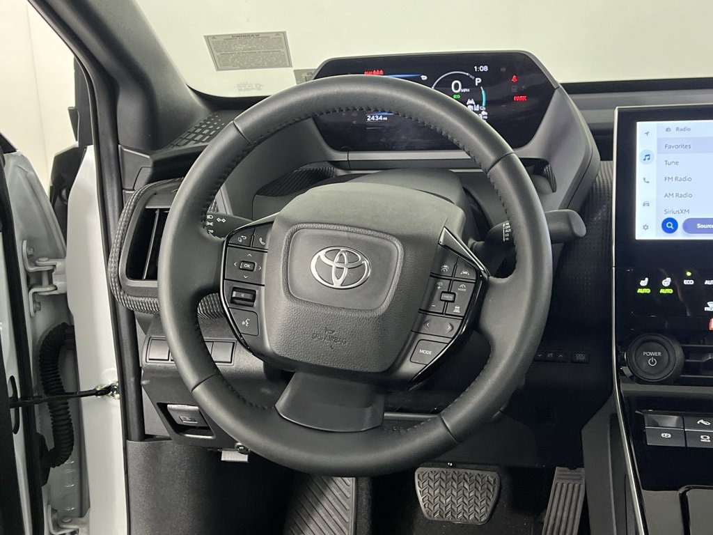 Used 2024 Toyota bZ4X XLE w/ Weather Package image 13
