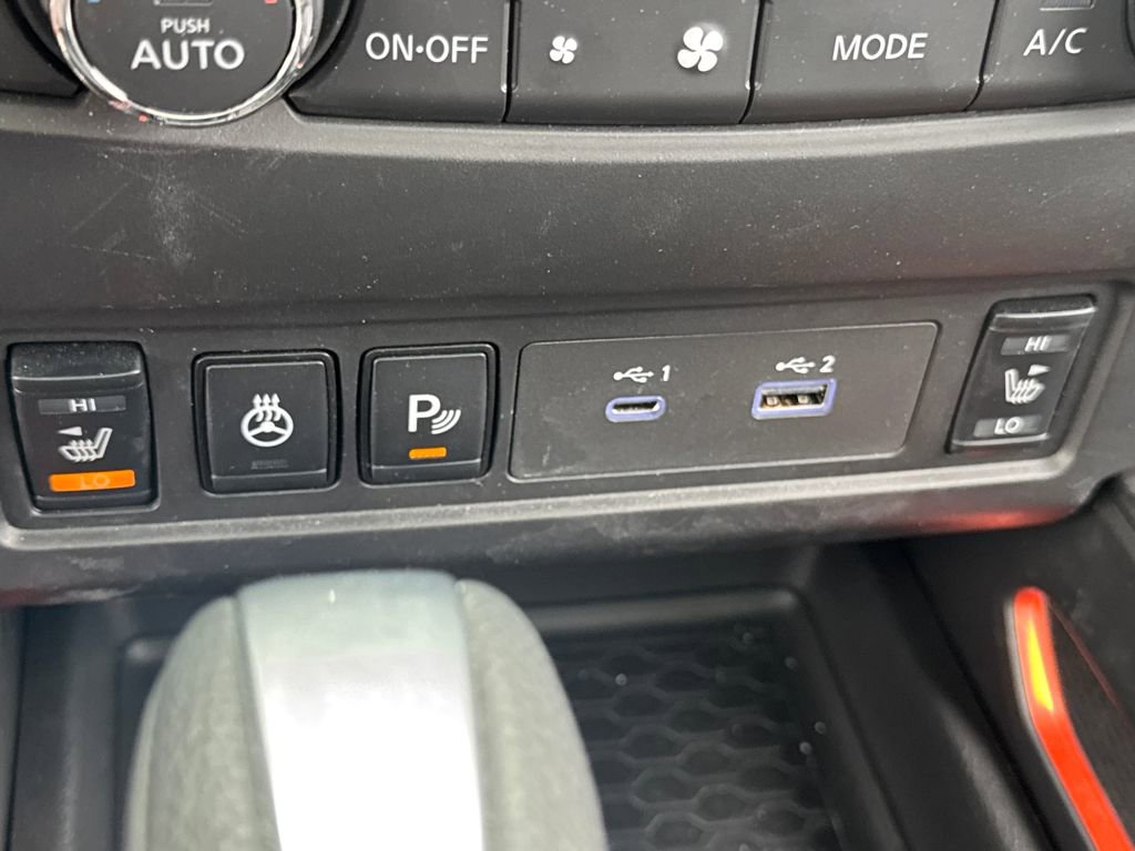 Used 2025 Nissan Frontier PRO-4X w/ Pro Premium Package image 19