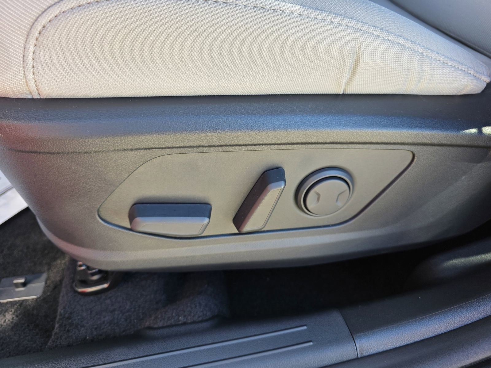 New 2026 Hyundai Tucson SEL image 18