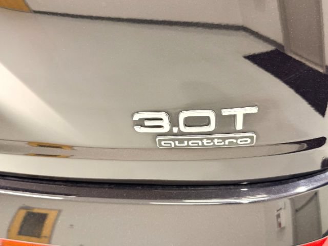 Used 2018 Audi Q7 3.0T Premium Plus w/ Premium Plus Package AWD/4WD image 15