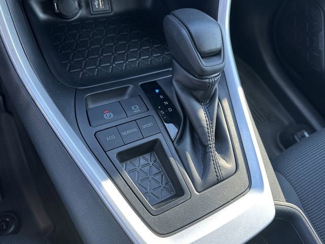 Certified 2024 Toyota RAV4 LE image 20
