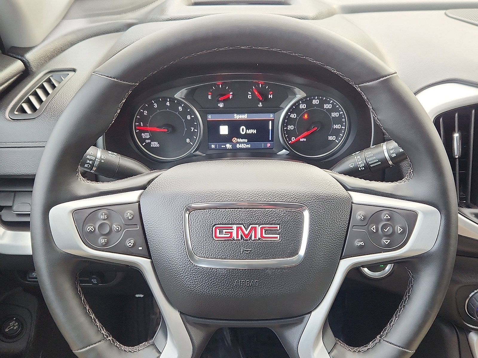 Used 2024 GMC Terrain SLT w/ Infotainment Package II image 22