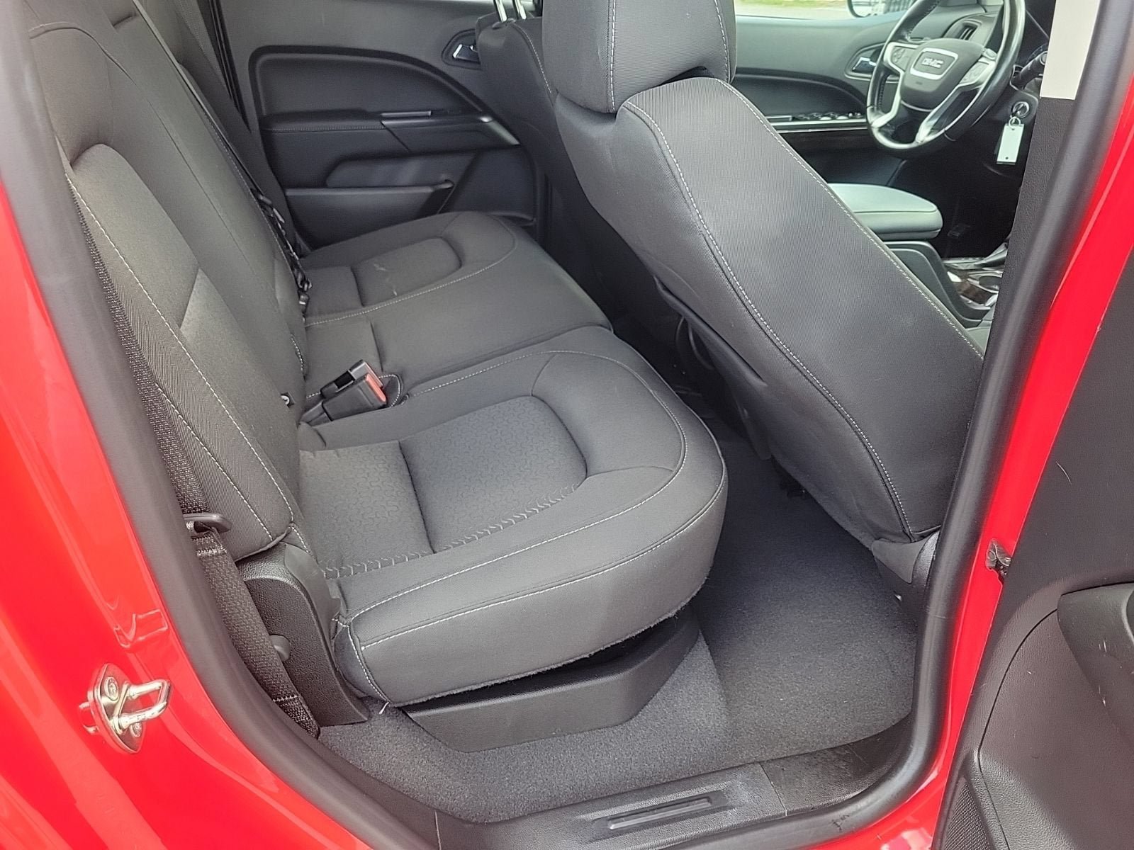 Used 2019 GMC Canyon SLE AWD/4WD image 12
