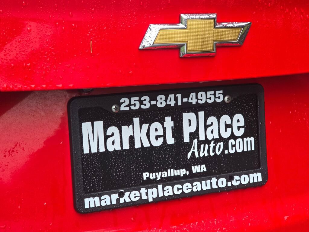 Used 2018 Chevrolet Cruze Premier image 13