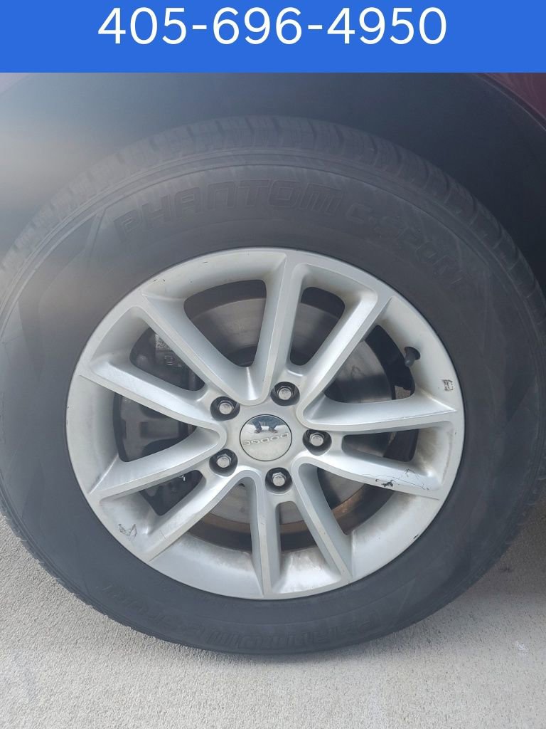 Used 2019 Dodge Grand Caravan SXT image 10