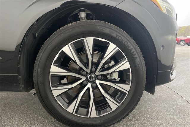 Used 2023 Volvo XC60 B5 Plus image 50