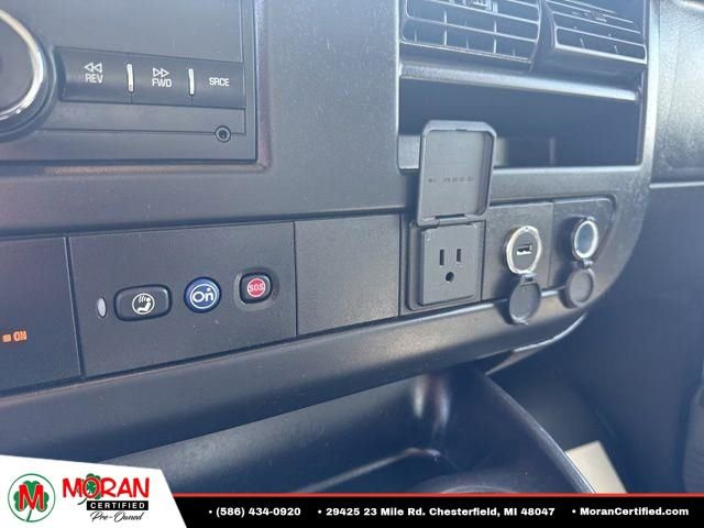 Used 2023 GMC Savana 4500 w/ Power Convenience Package RWD image 21