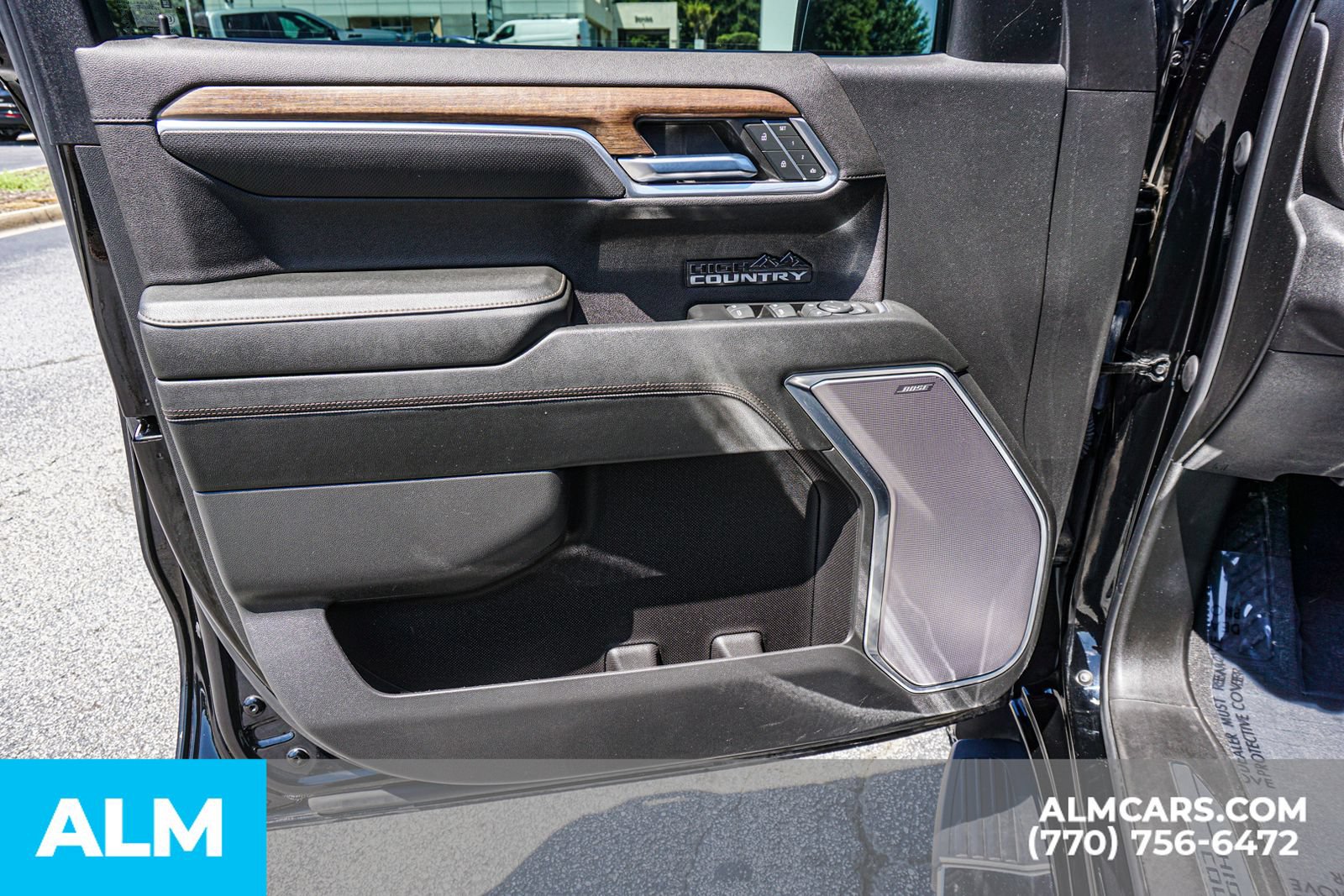 Used 2023 Chevrolet Silverado 1500 High Country w/ High Country Premium Package AWD/4WD image 54