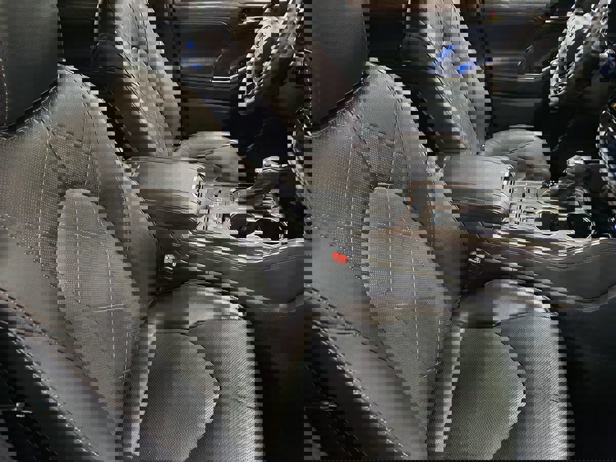 Used 2022 Toyota Highlander Platinum image 34