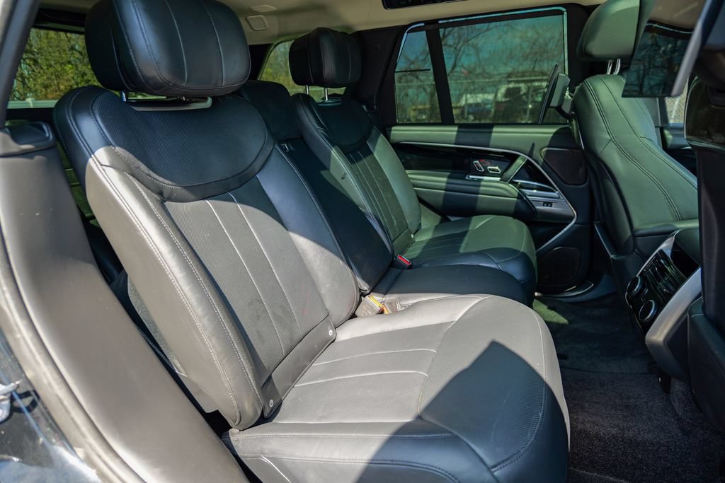 Used 2023 Land Rover Range Rover Autobiography AWD/4WD image 31