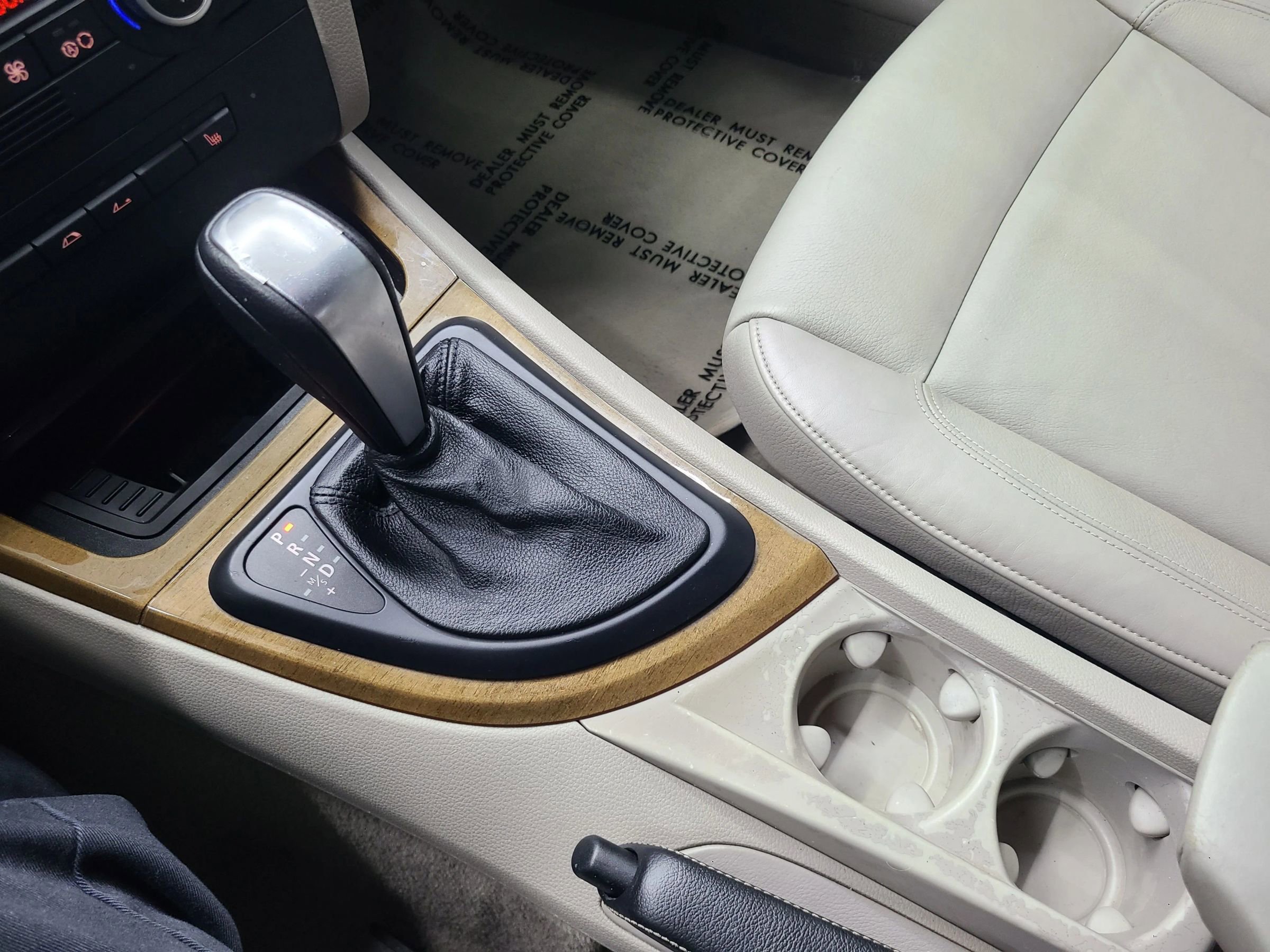 Used 2009 BMW 128i Convertible RWD image 32