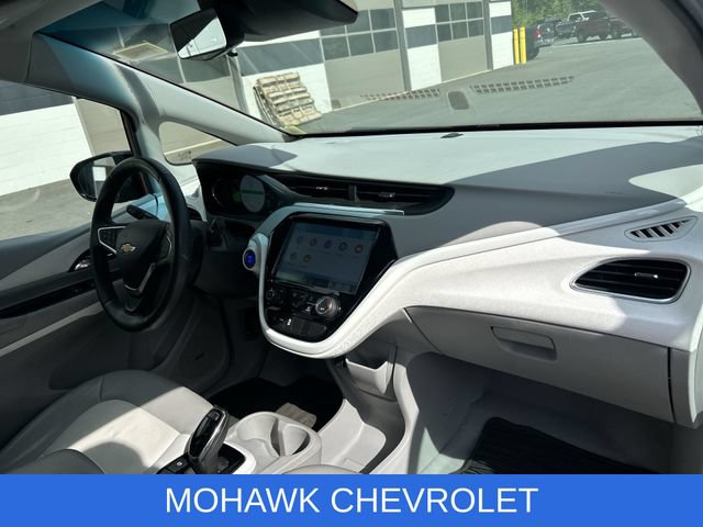 Used 2017 Chevrolet Bolt Premier w/ Driver Confidence II Package FWD image 28