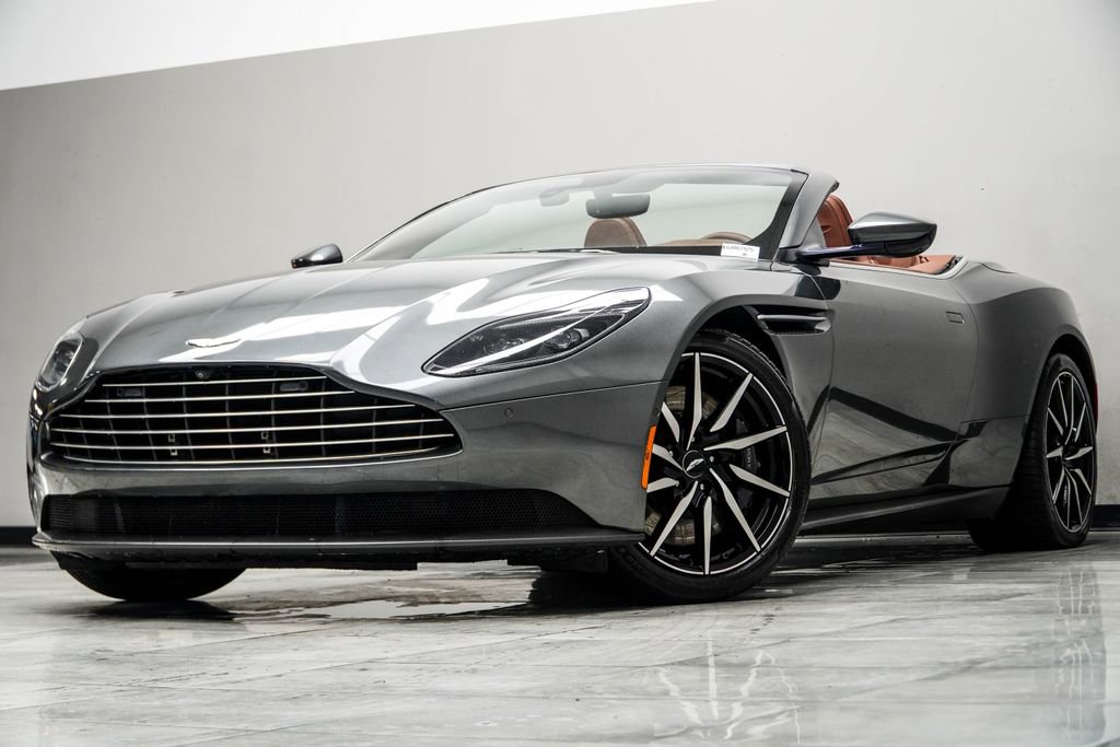Used 2019 Aston Martin DB11 Volante RWD image 9