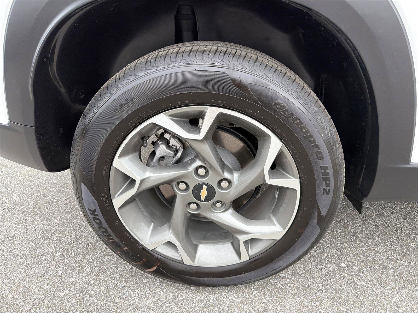 Used 2025 Chevrolet Trax LT image 16