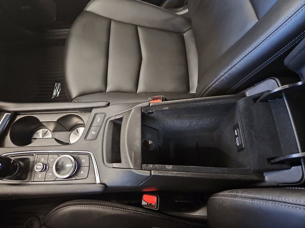 Used 2023 Cadillac XT5 Luxury image 23