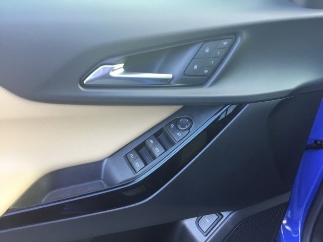 New 2025 Chevrolet Equinox ACTIV w/ Safety and Technology Package image 19