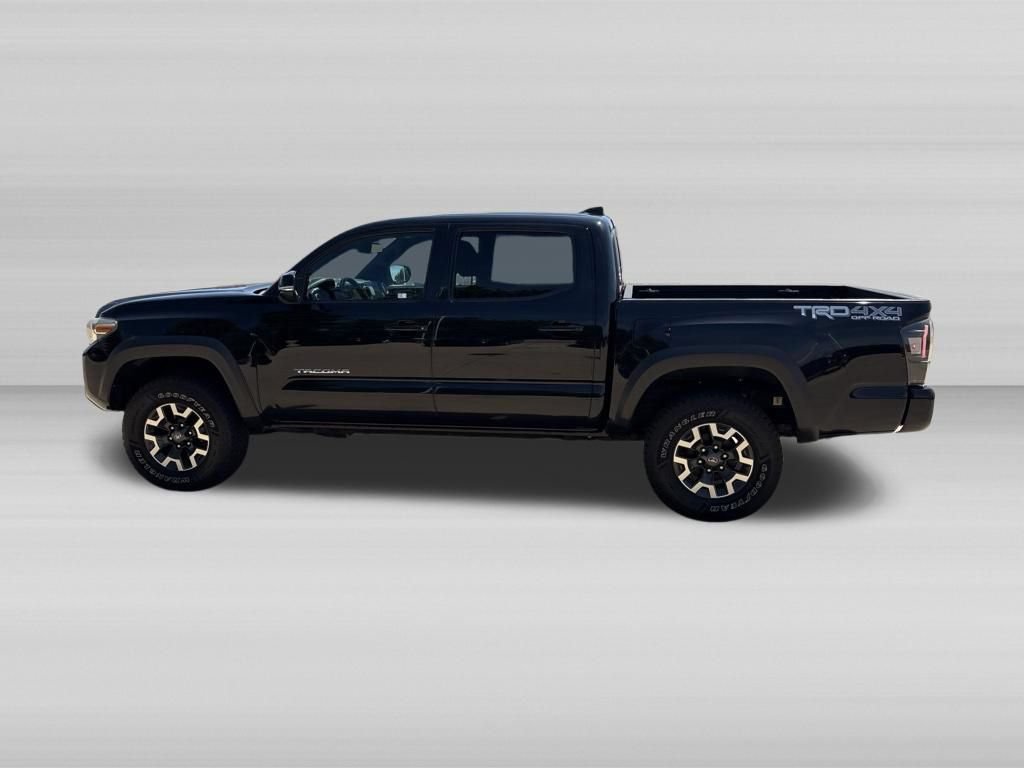 Used 2019 Toyota Tacoma TRD Off-Road w/ Technology Package AWD/4WD image 7