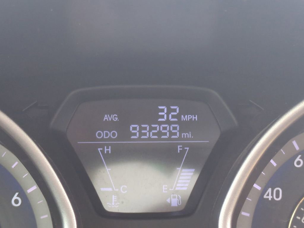 Used 2013 Hyundai Elantra GLS image 34