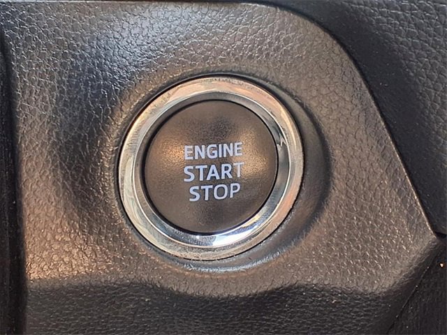 Used 2021 Toyota RAV4 XLE image 16