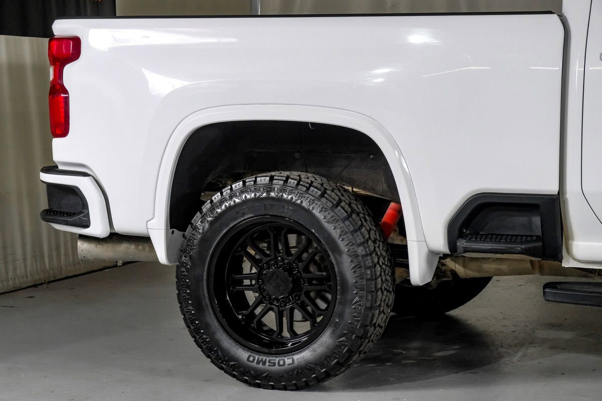 Used 2024 Chevrolet Silverado 2500 LT AWD/4WD image 7