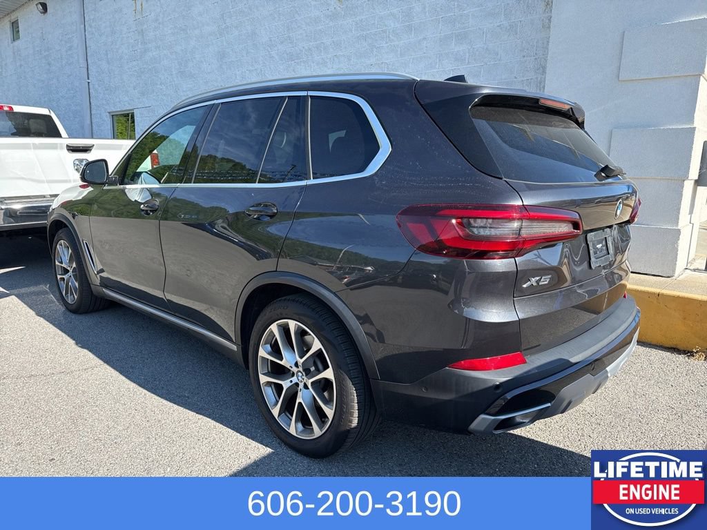 Used 2021 BMW X5 xDrive40i AWD/4WD image 9