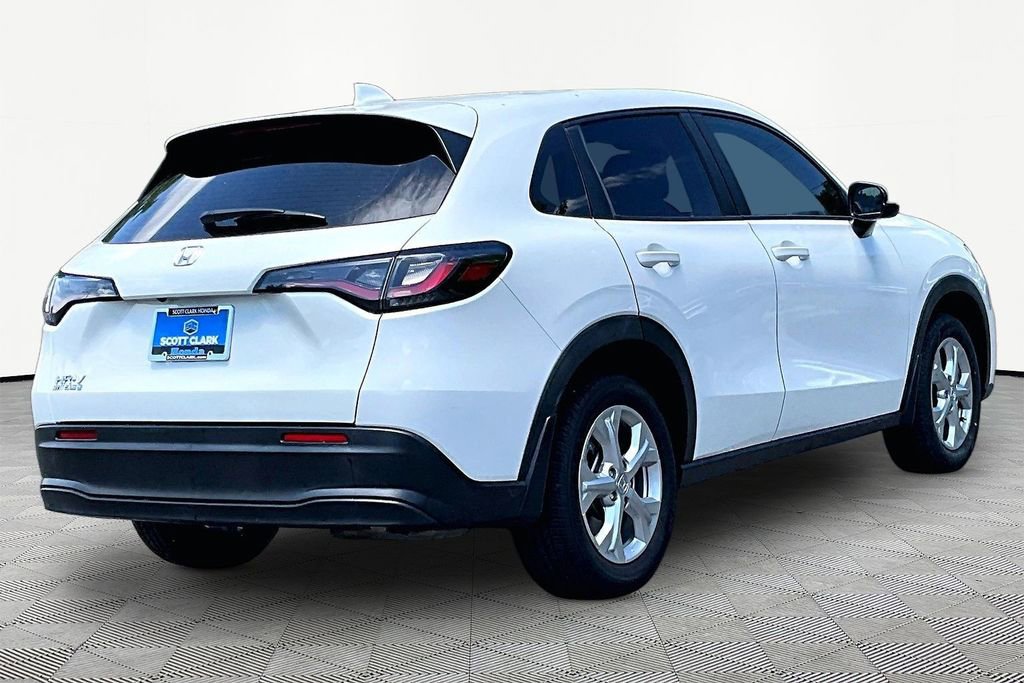 Used 2023 Honda HR-V LX image 6