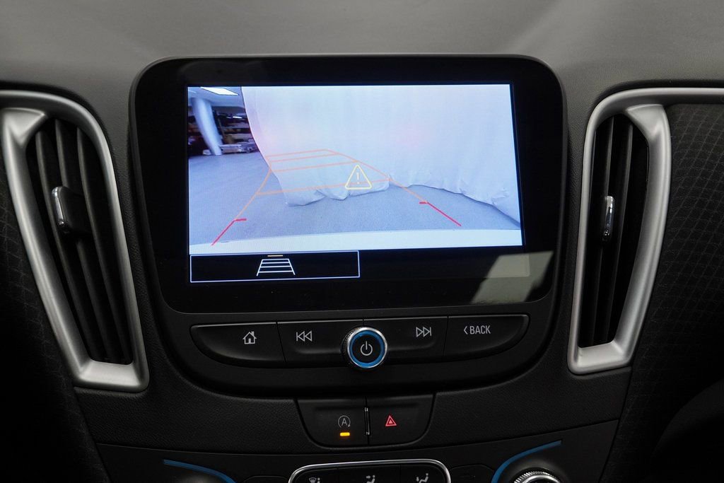 Used 2024 Chevrolet Malibu LT image 35