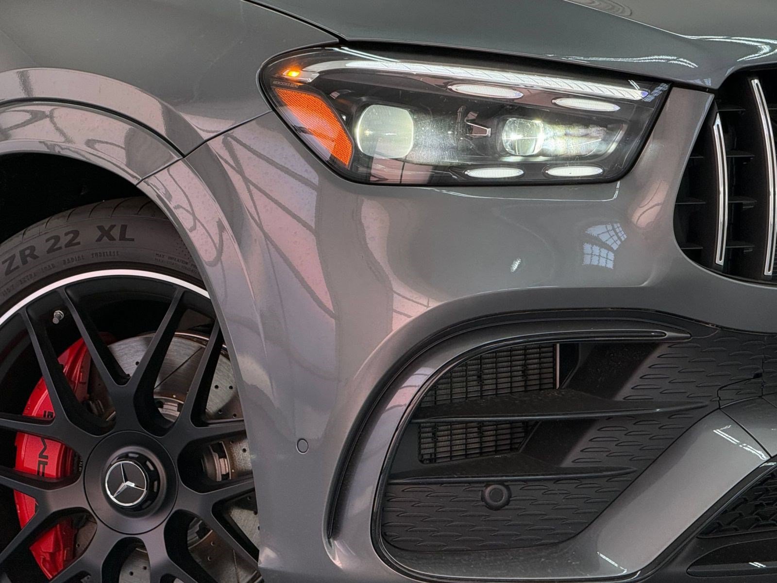 New 2026 Mercedes-Benz GLE 63 AMG S image 10