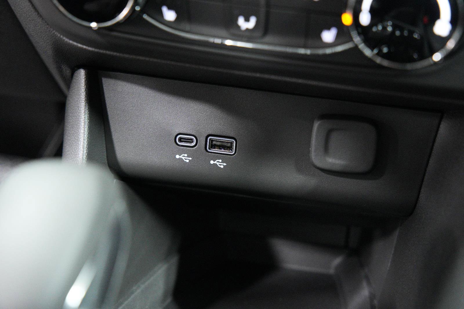 New 2026 Buick Encore GX Preferred w/ Comfort Package image 37