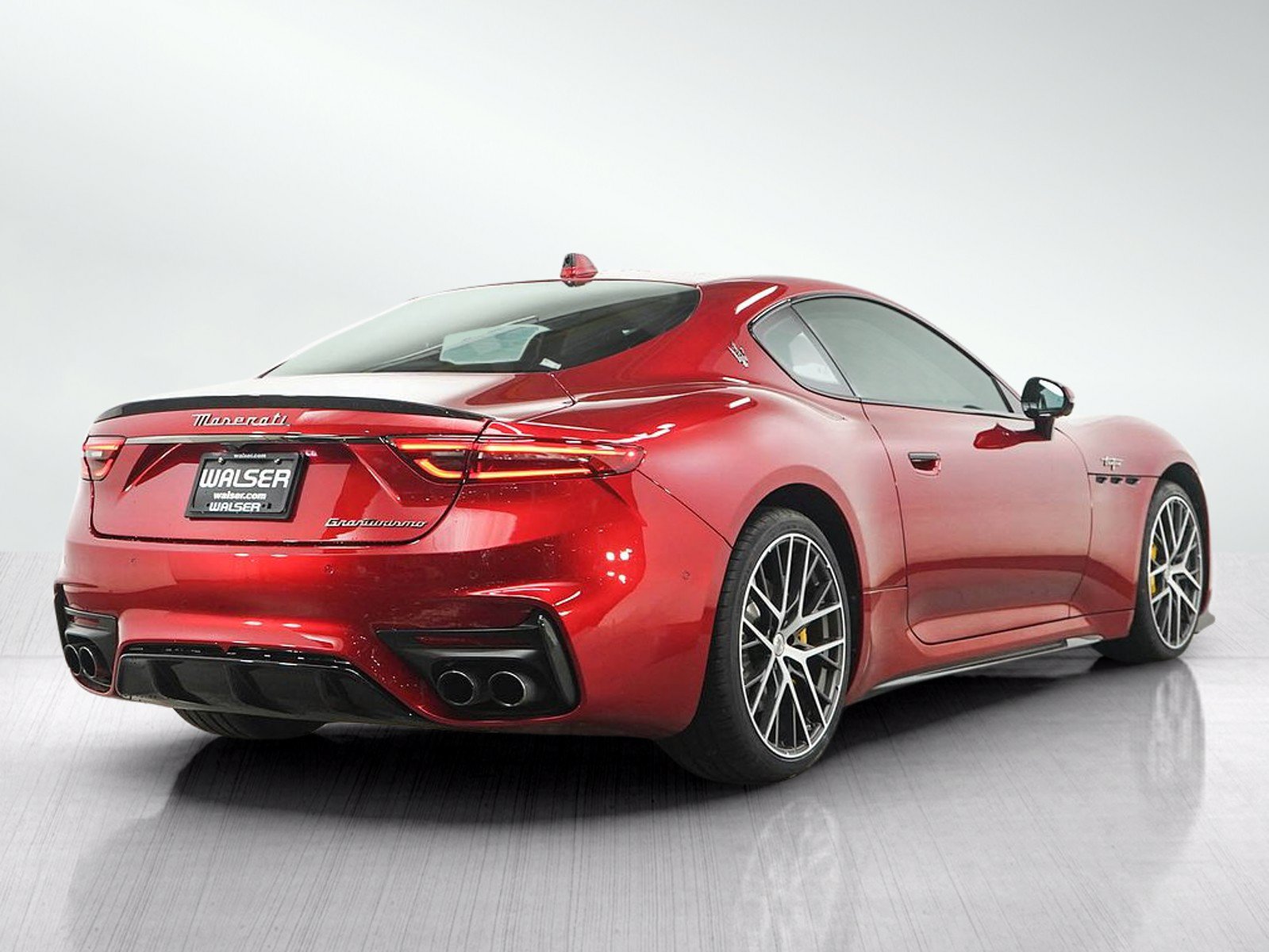 Used 2024 Maserati GranTurismo Trofeo AWD/4WD image 5