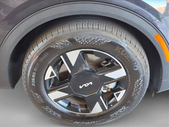 Used 2026 Kia Sportage LX FWD image 29