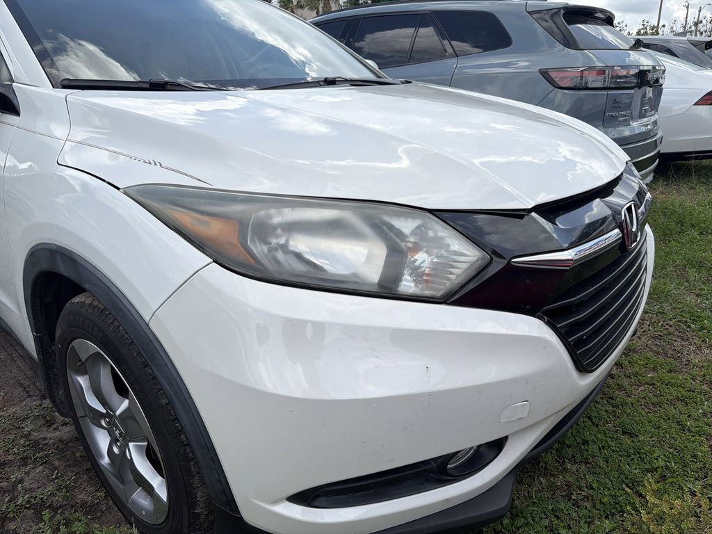 Used 2017 Honda HR-V EX-L image 11