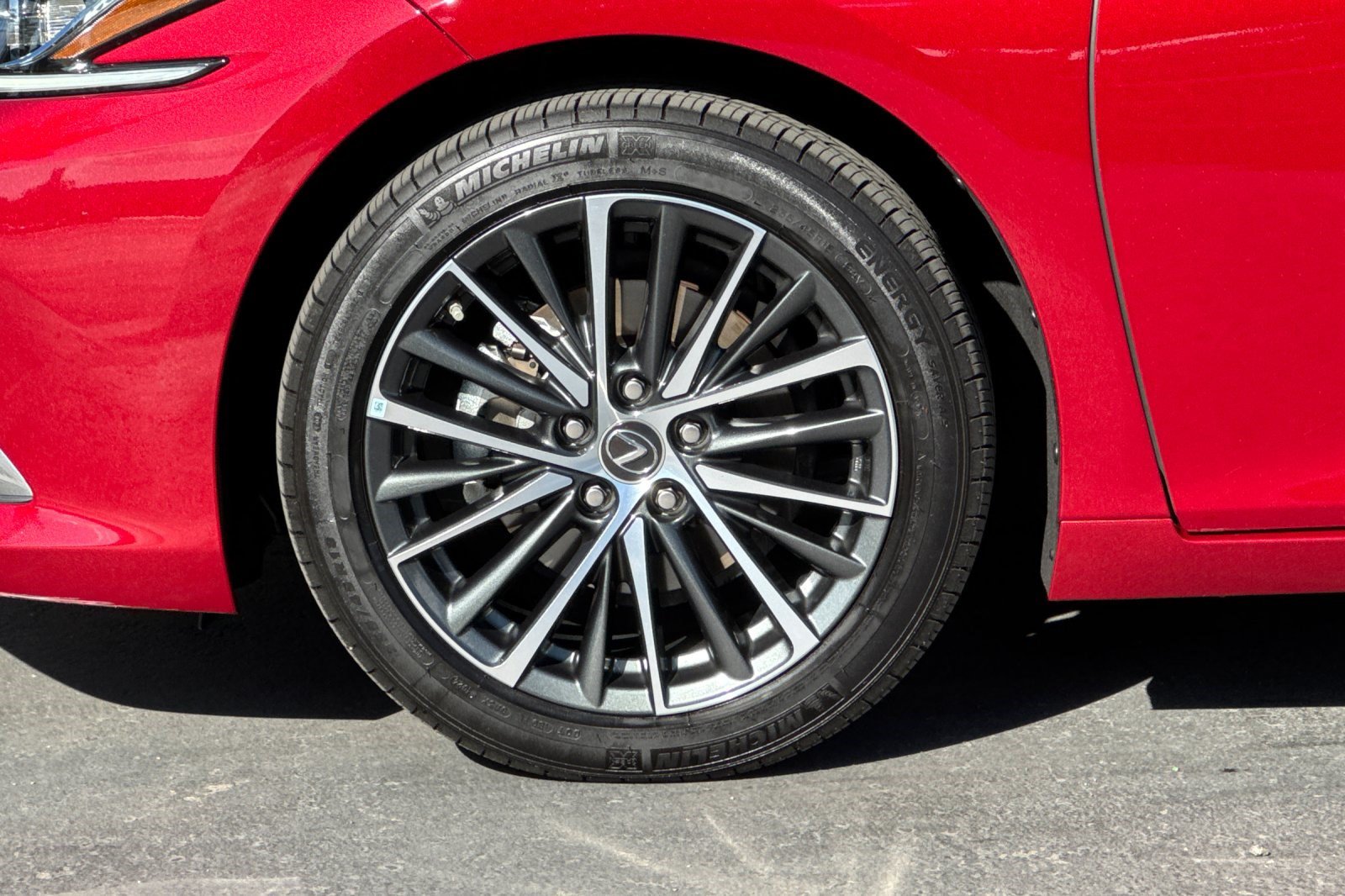 Certified 2024 Lexus ES 300h w/ Premium Package FWD image 35